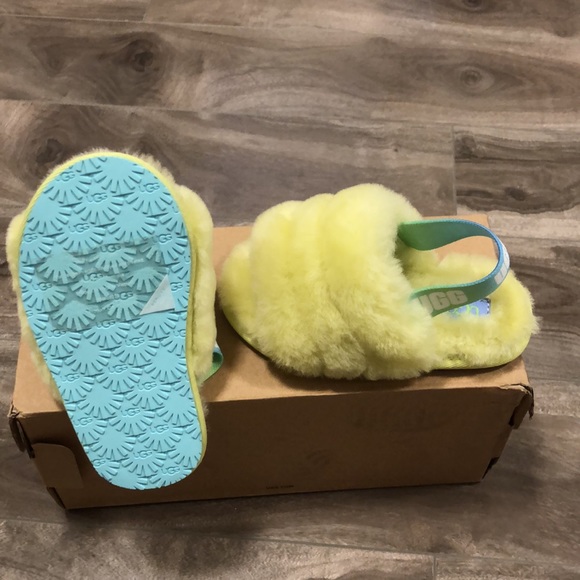 🔥🔥UGG FLUFF Yeah slide - Picture 14 of 17